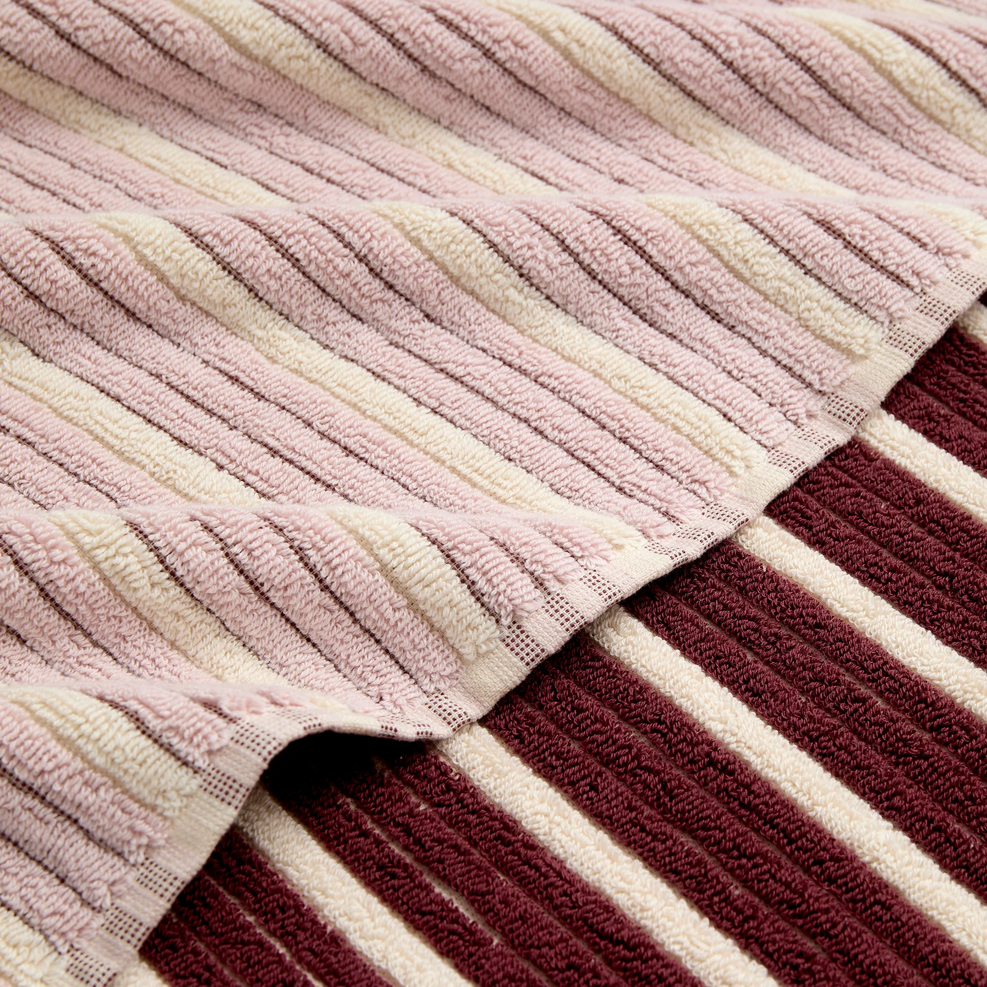 Darwin Towel - Image 10