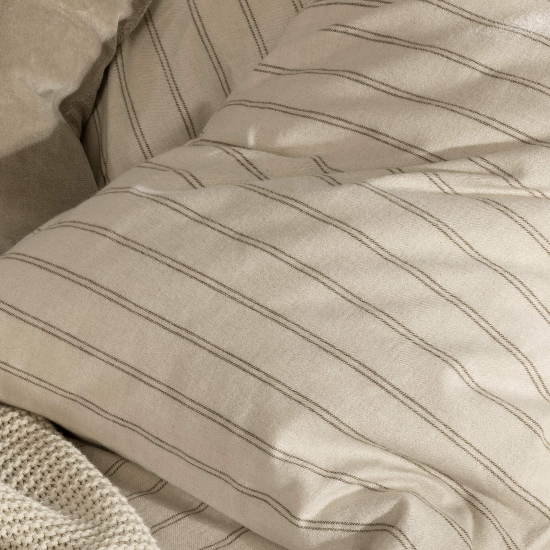 Flannel Stripe Duvet Set - Image 8