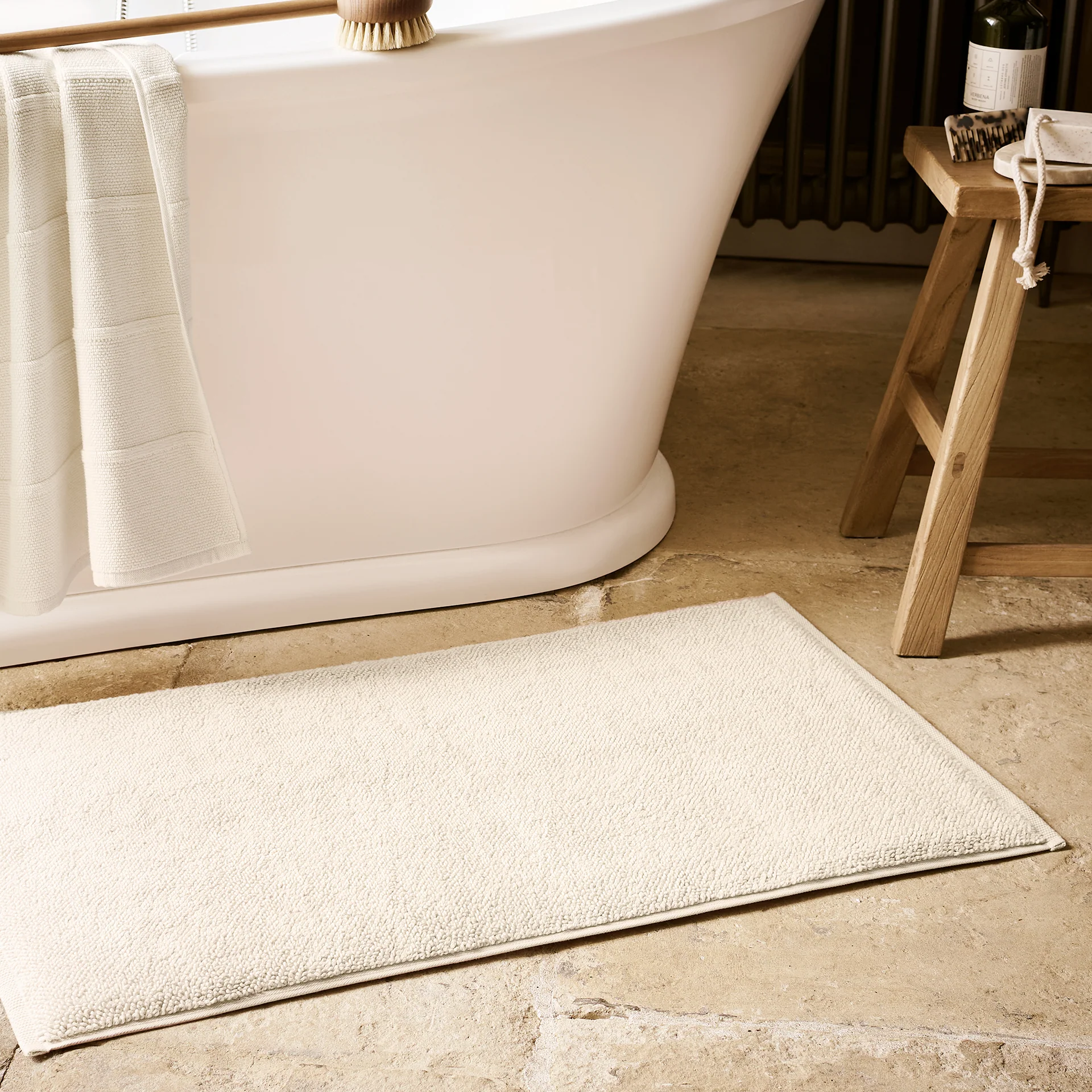 Highgate Bath Mat - Image 9