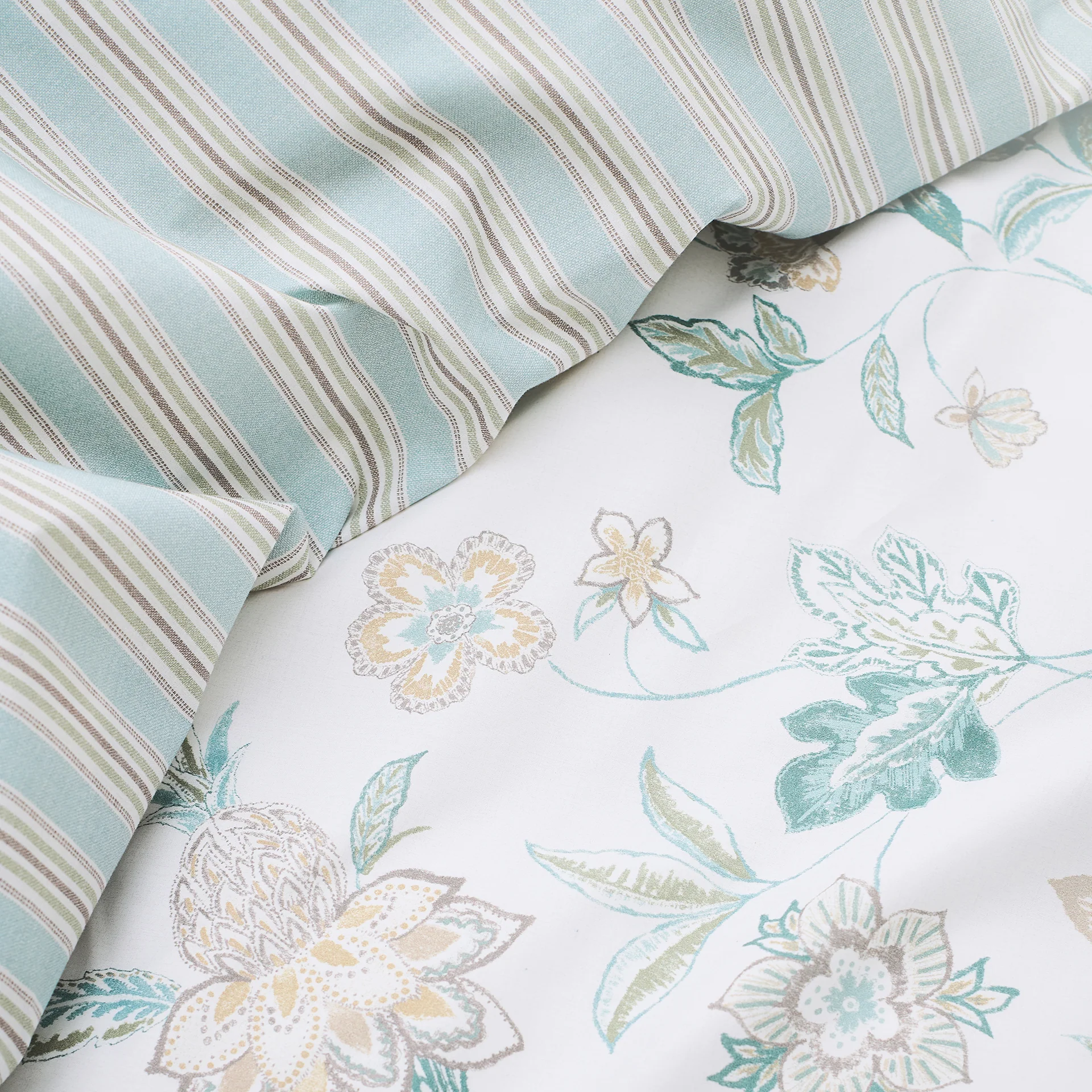 Kew Duvet Set - Image 4