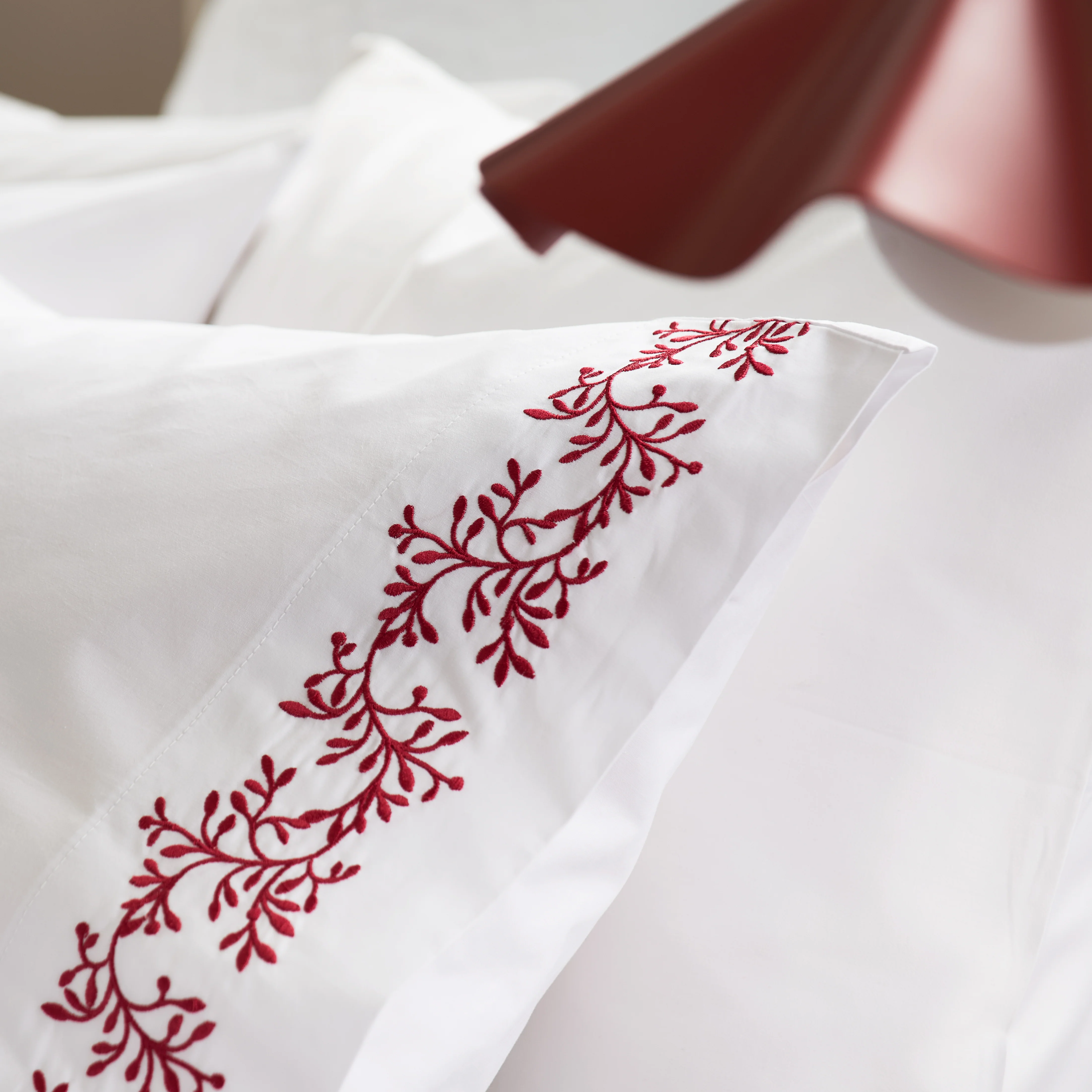Mistletoe Duvet Set - Image 14
