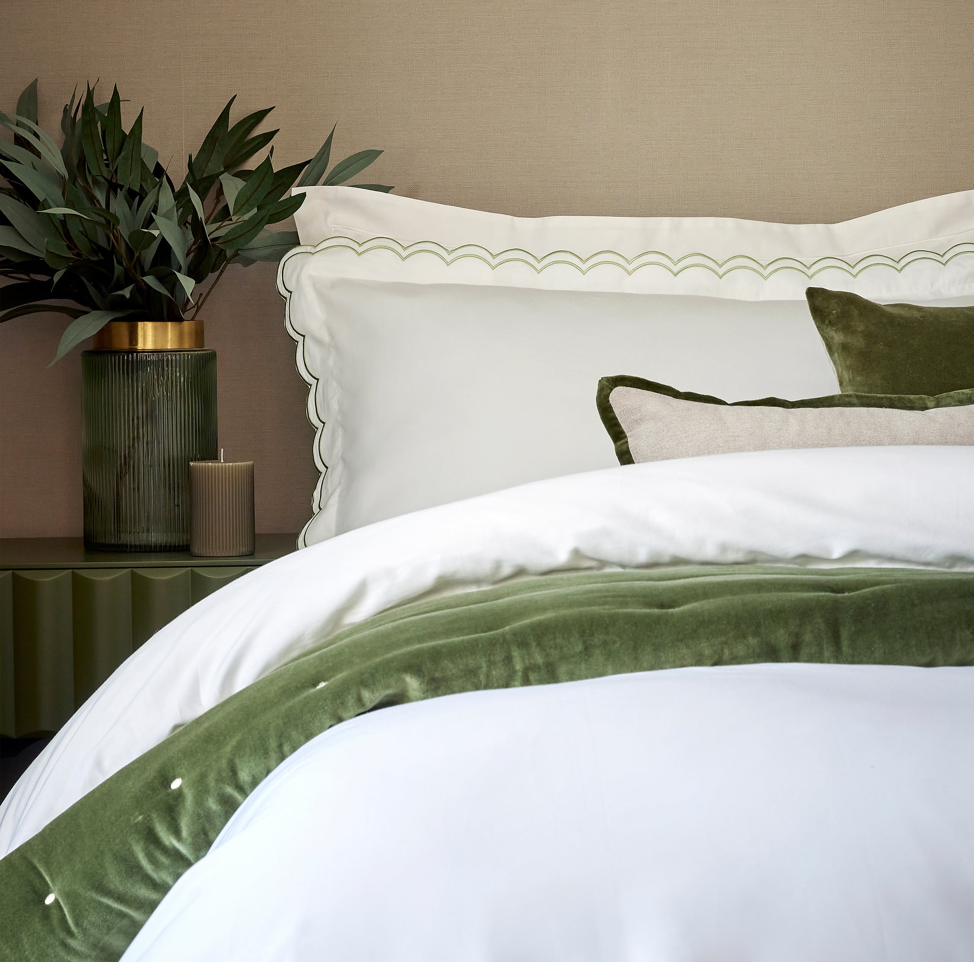 Scallop Edge Pillowcases - Image 9