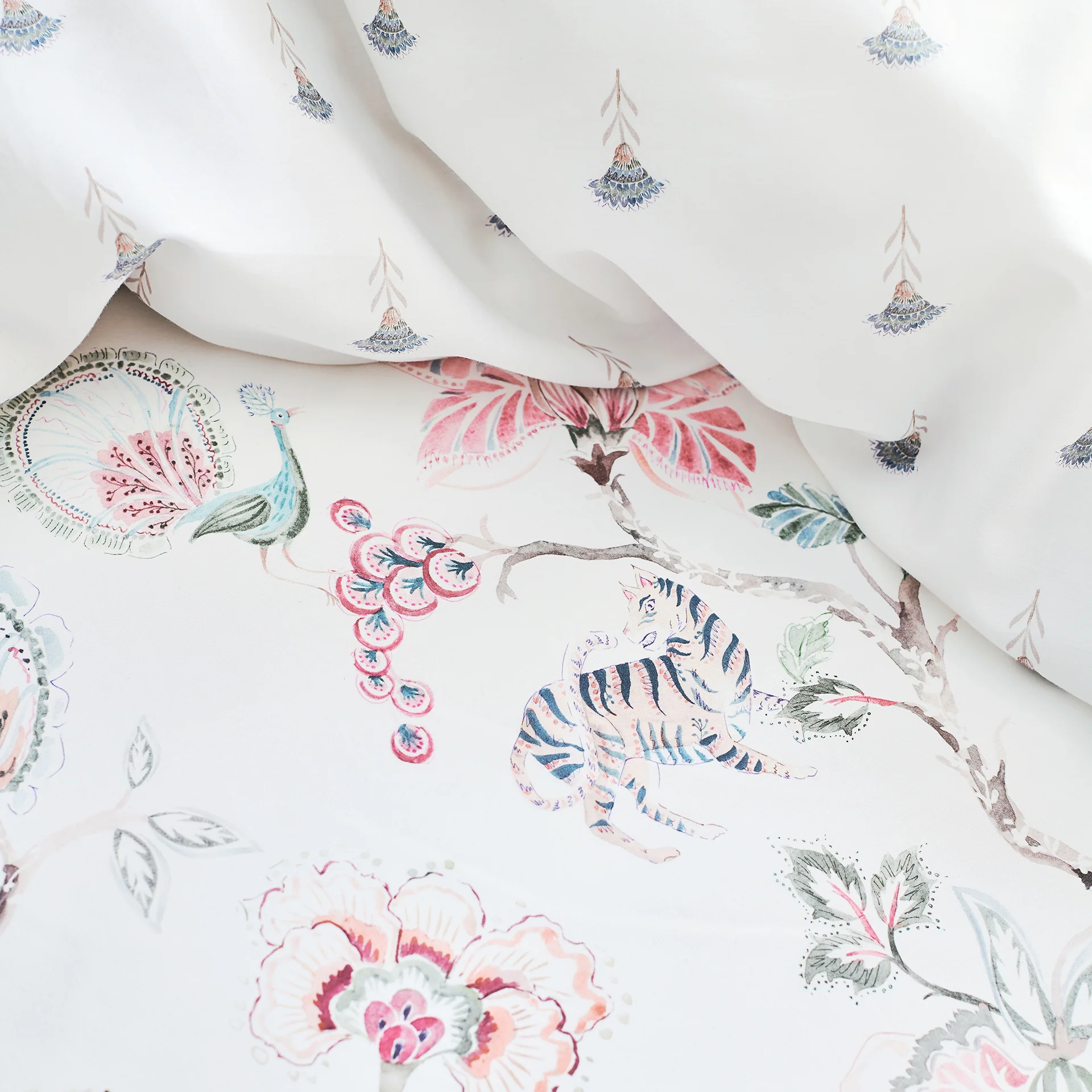 Tropical Floral Duvet Set - Image 10