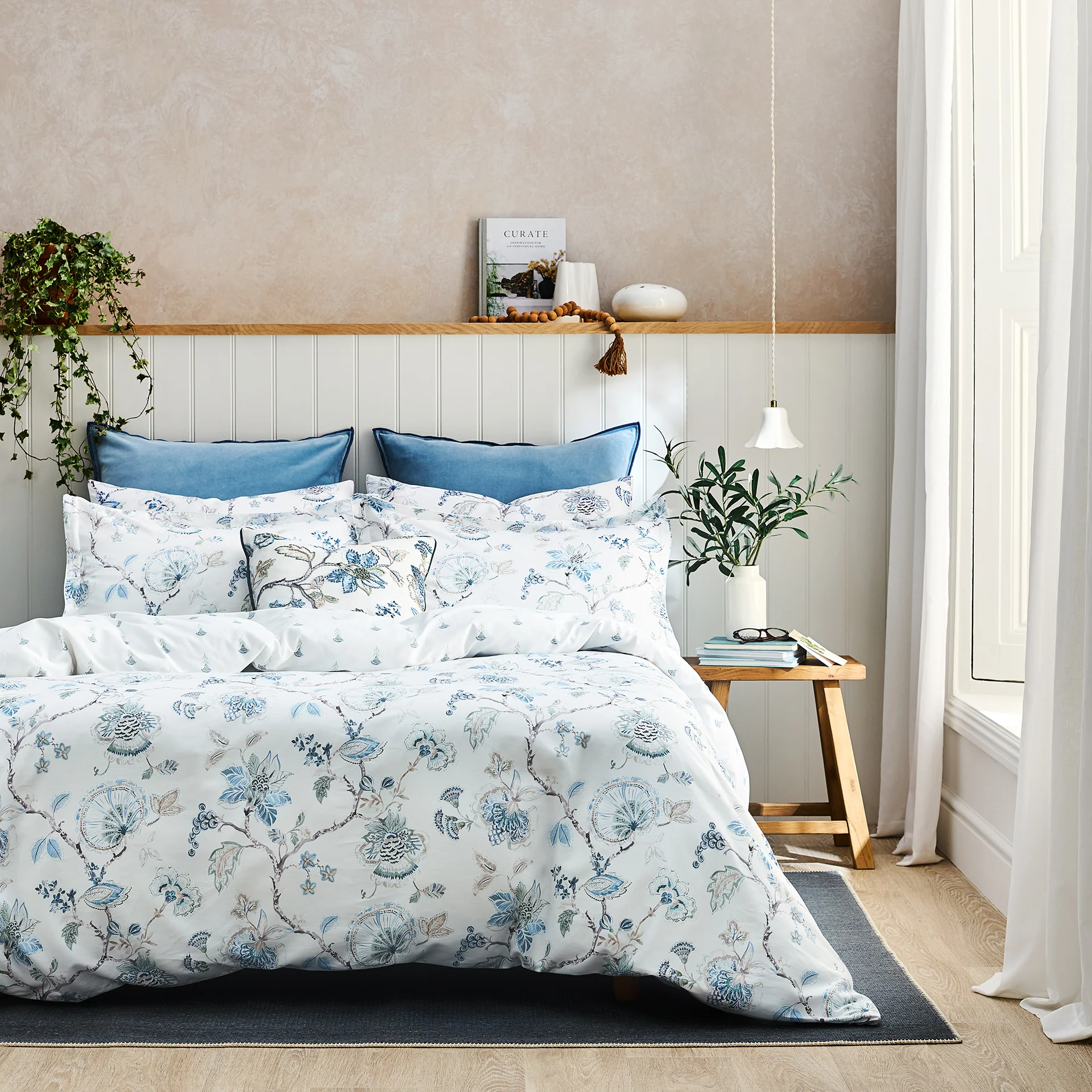 Tropical Floral Duvet Set - Image 3