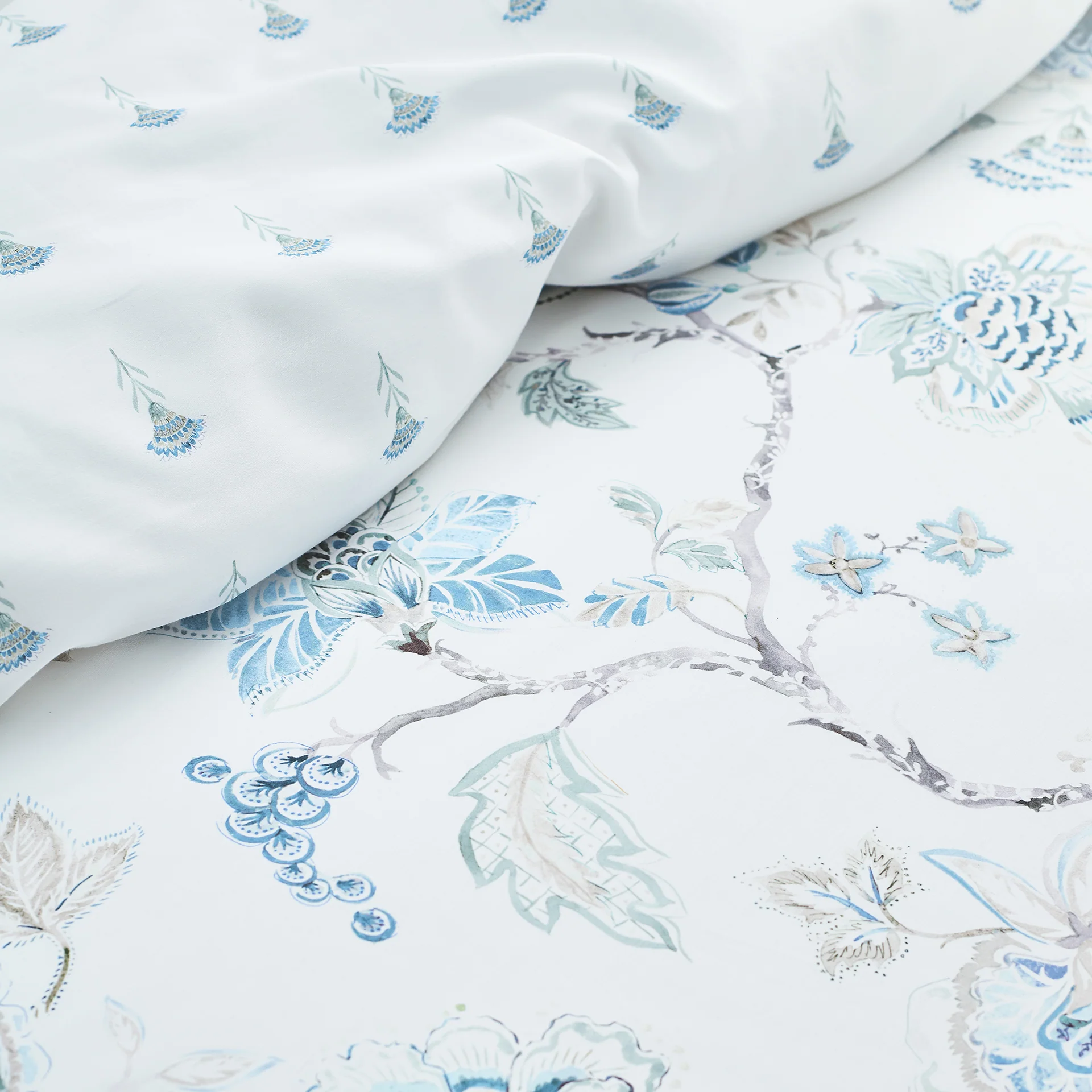 Tropical Floral Duvet Set - Image 4