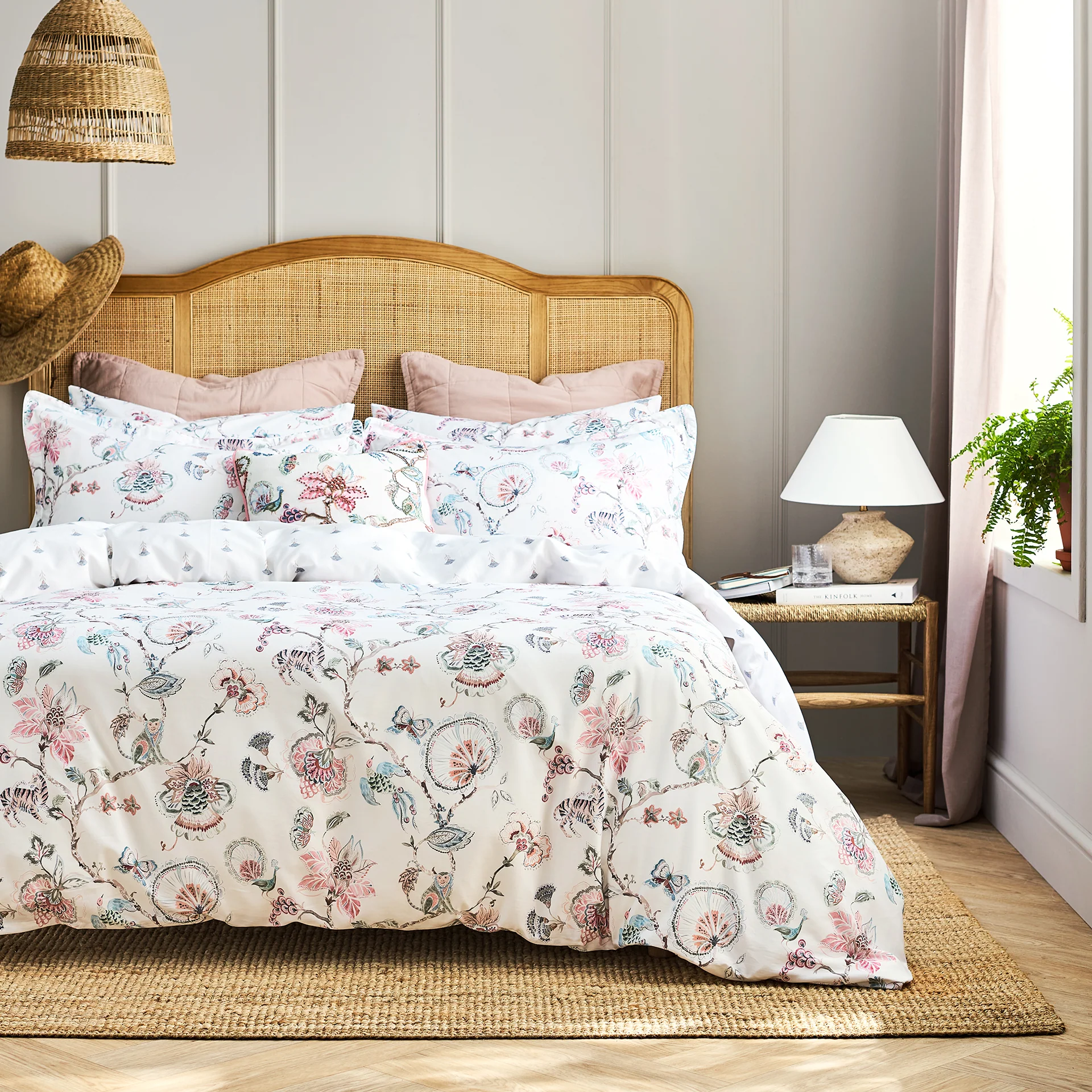 Tropical Floral Duvet Set - Image 9