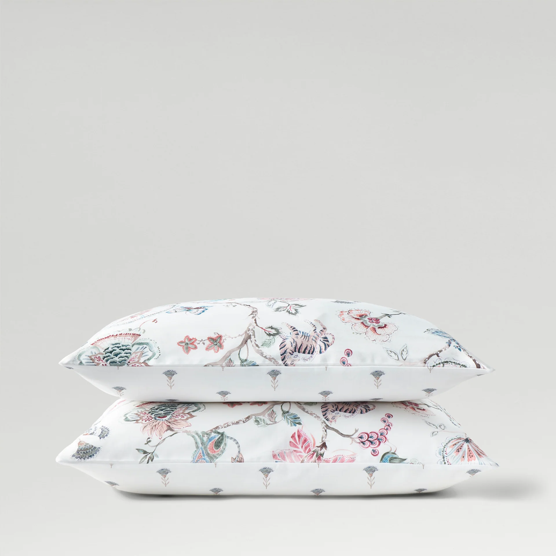 Tropical Floral Standard Pillowcase Pair - Image 4