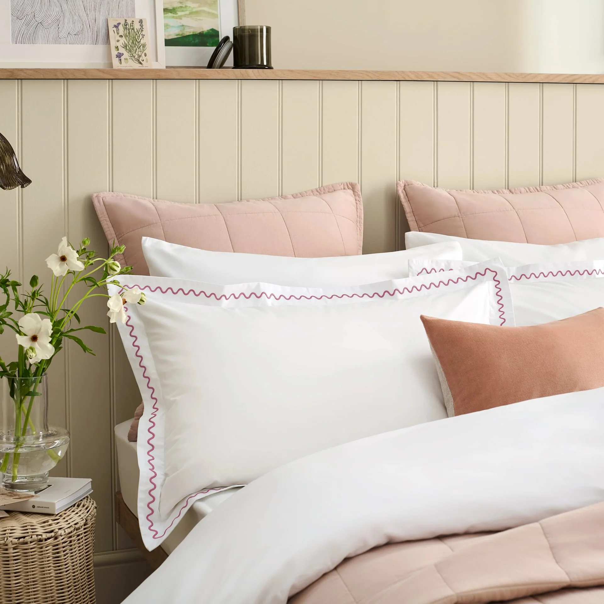 Wave Embroidery Duvet Set - Image 11