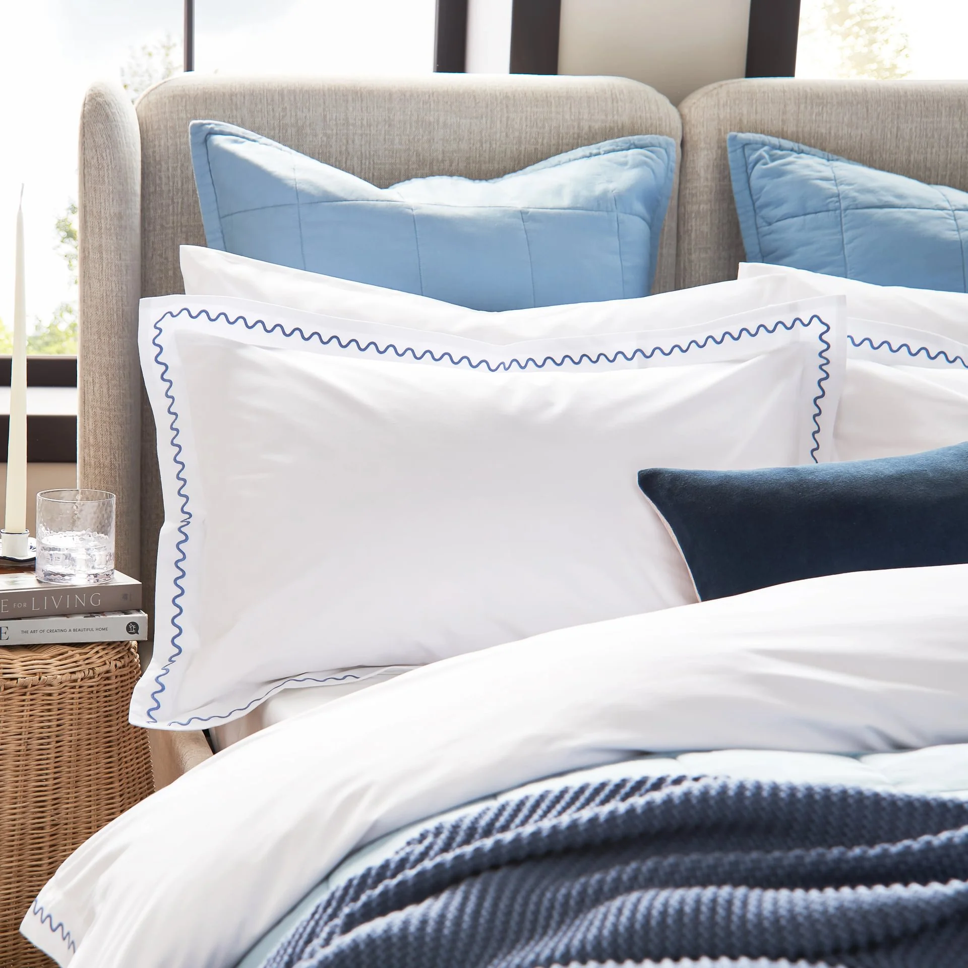 Wave Embroidery Duvet Set - Image 5